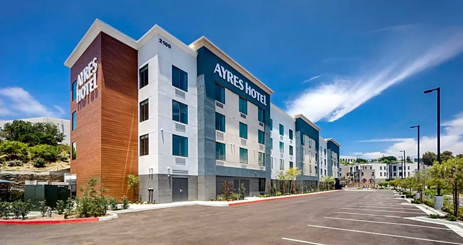 Ayres Hotel Vista Carlsbad hotel hero