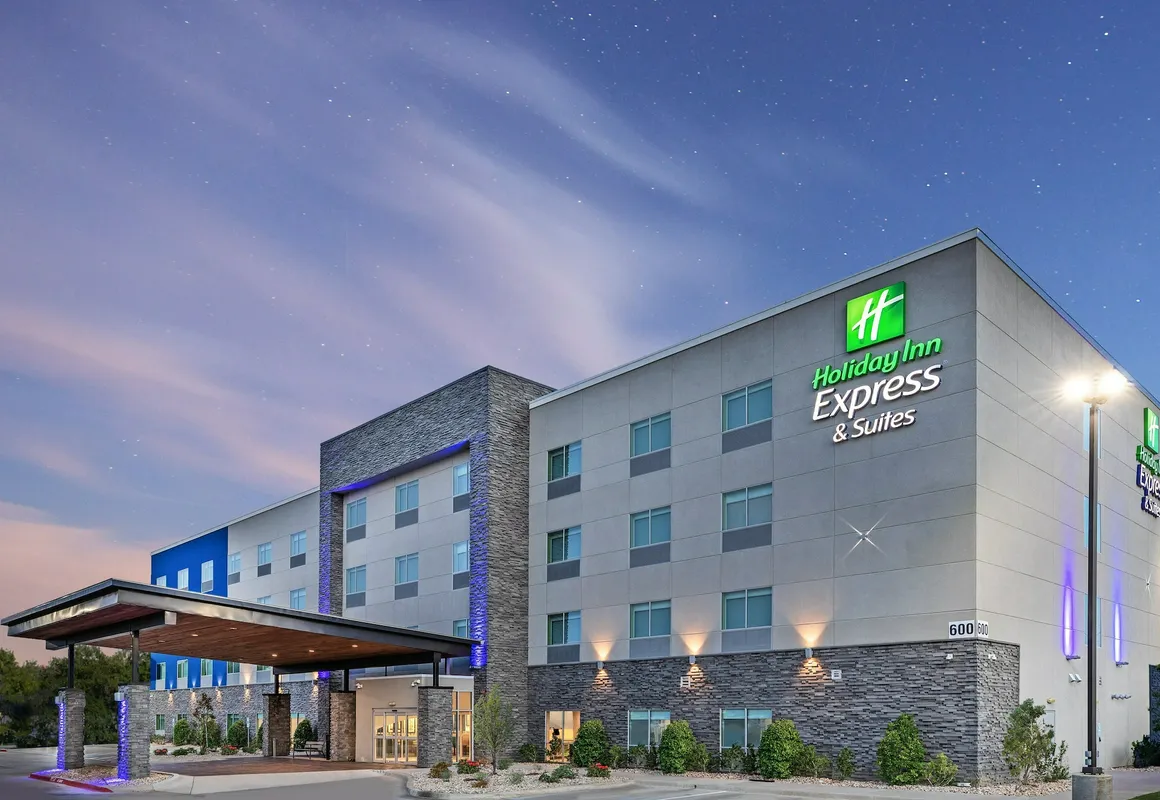 Holiday Inn Express & Suites Denton - Sanger by IHG hotel hero