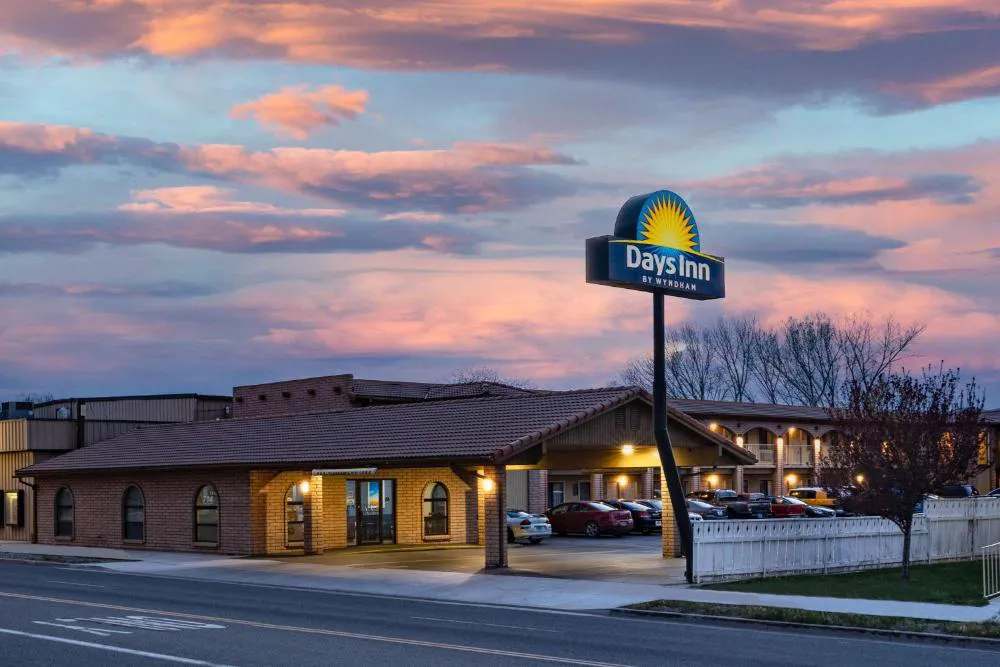 Days Inn by Wyndham Winnemucca hotel hero