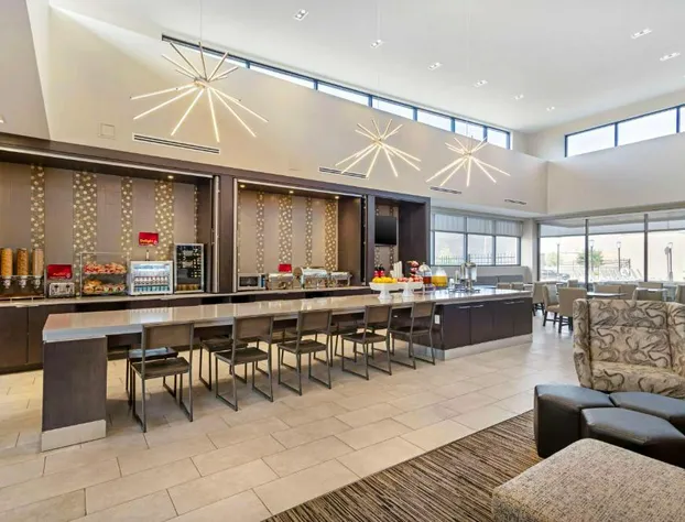 Best Western Plus Executive Residency Rigby's Water World Hotel hotel detail image 4