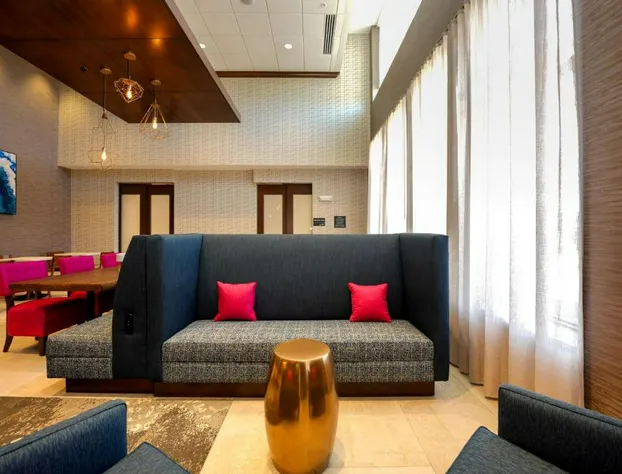 Hampton Inn & Suites Aurora South Denver hotel detail image 4