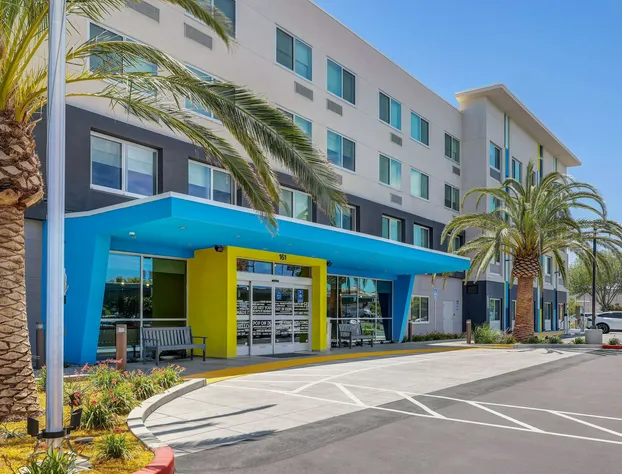 Tru By Hilton Lathrop, CA hotel detail image 2