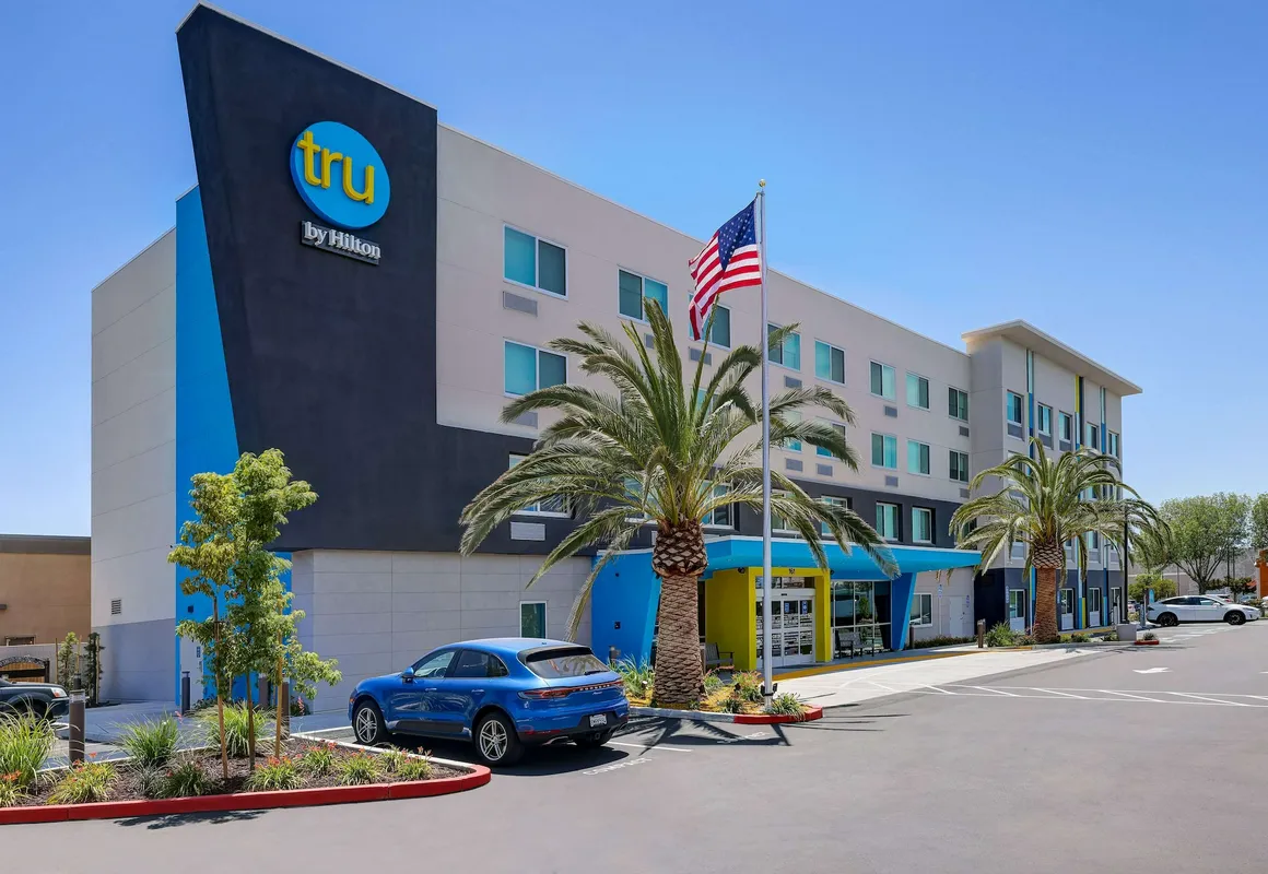 Tru By Hilton Lathrop, CA hotel hero