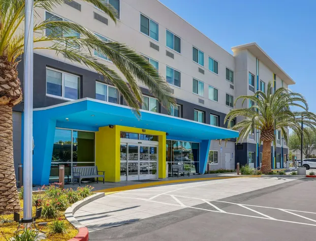 Tru By Hilton Lathrop, CA hotel detail image 2