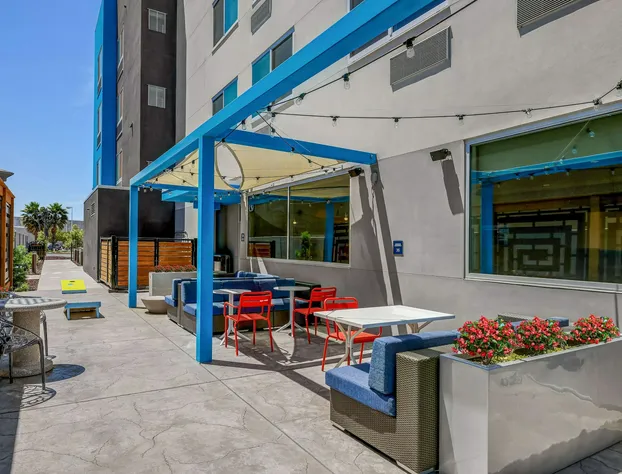 Tru By Hilton Lathrop, CA hotel detail image 4