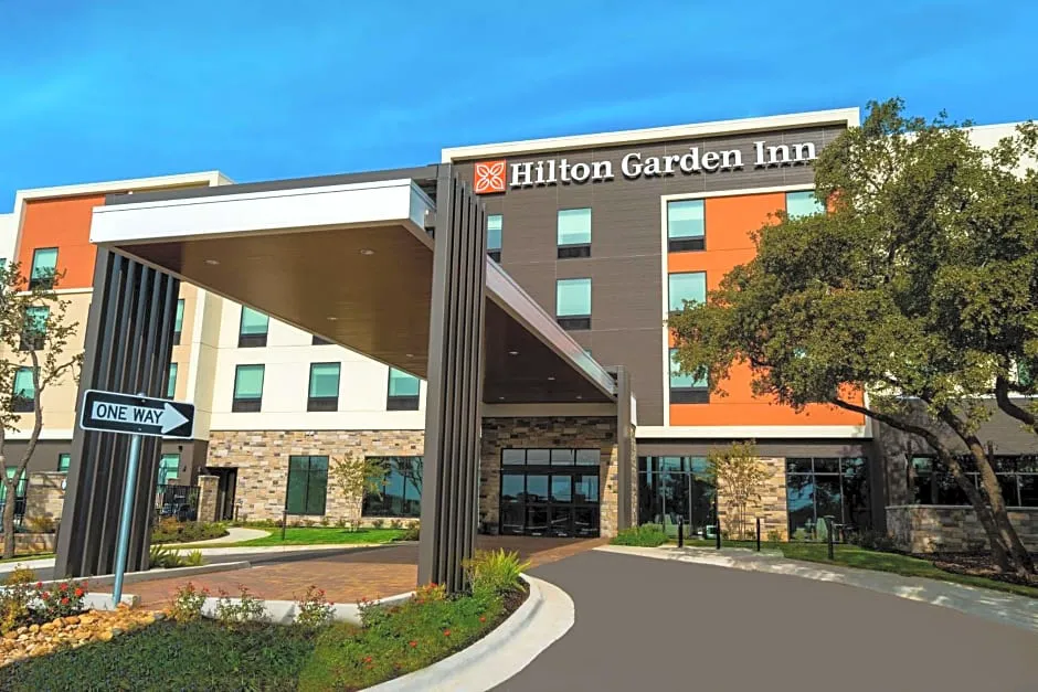 Hilton Garden Inn Cedar Park Austin hotel hero