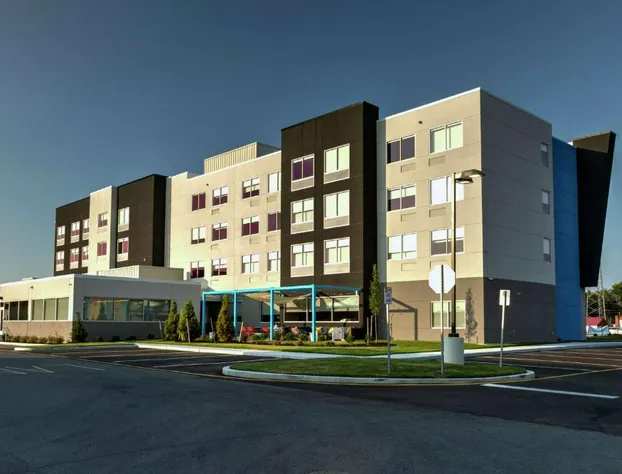 Tru by Hilton Georgetown hotel detail image 3