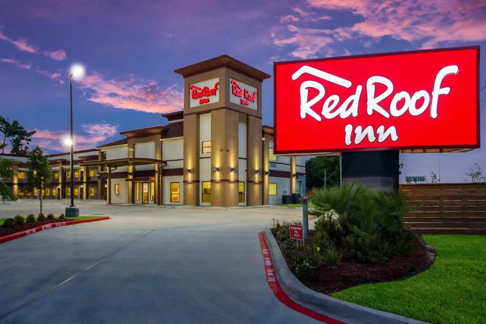 Red Roof Inn Houston - Willowbrook hotel hero