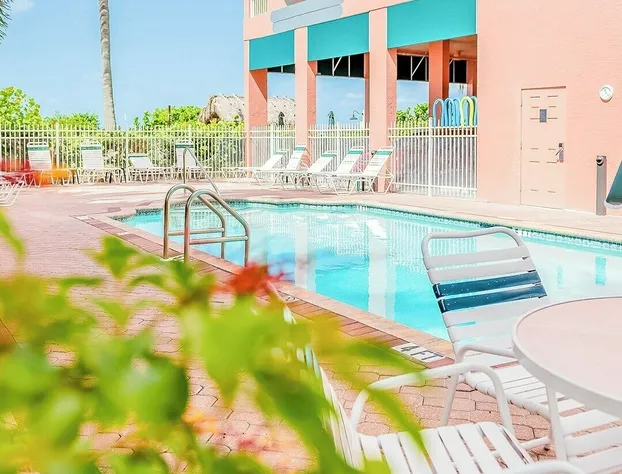 Casa Playa Beach Resort hotel detail image 2