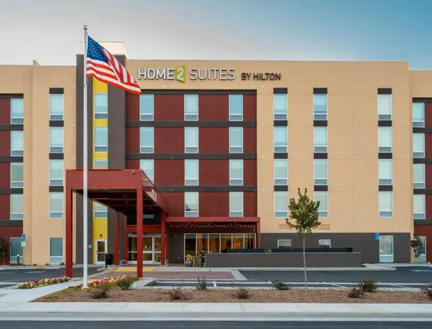 Home2 Suites by Hilton Bakersfield hotel detail image 1