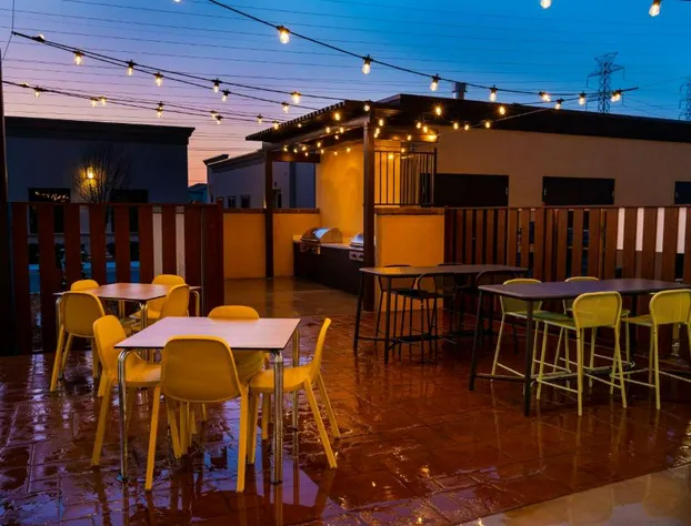 Home2 Suites by Hilton Bakersfield hotel detail image 3