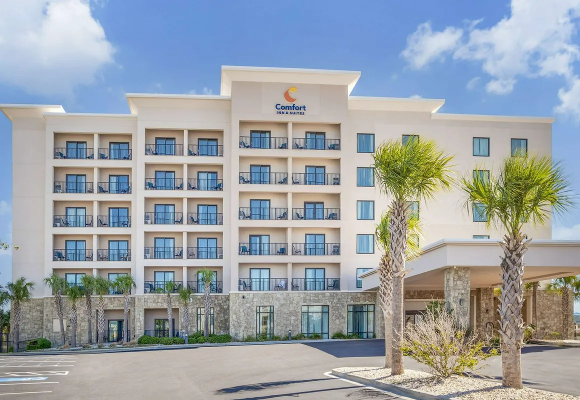Comfort Inn & Suites Gulf Shores East Beach near Gulf State Park hotel hero