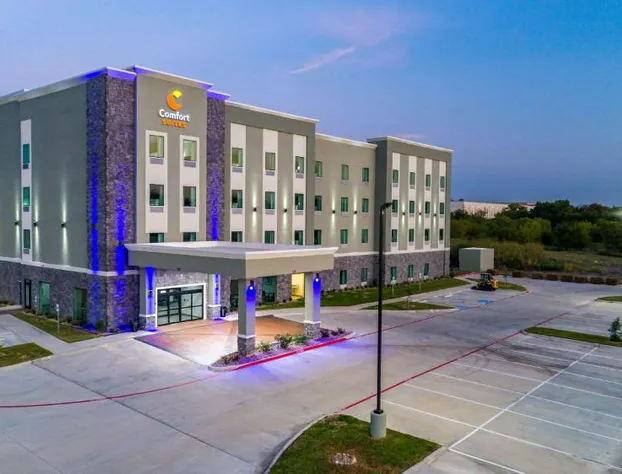 Comfort Suites DeSoto Dallas South hotel detail image 3