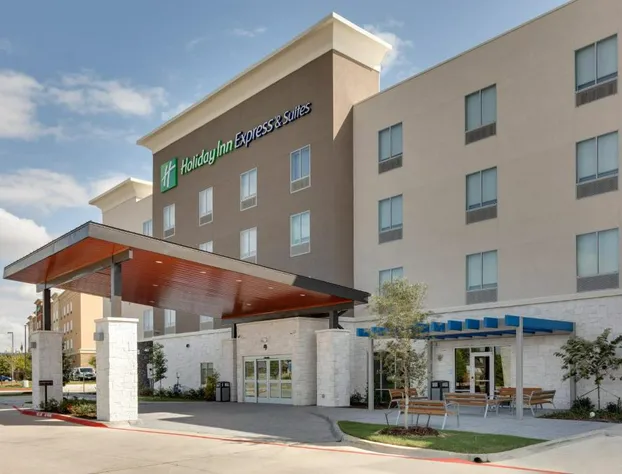Holiday Inn Express & Suites Plano - The Colony by IHG hotel detail image 1