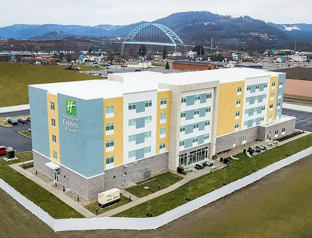 Holiday Inn Express & Suites Moundsville by IHG hotel detail image 1