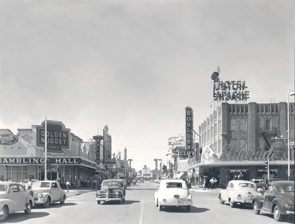 Hotel Apache hotel hero