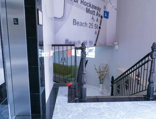 Hotel Mint JFK Airport hotel detail image 3