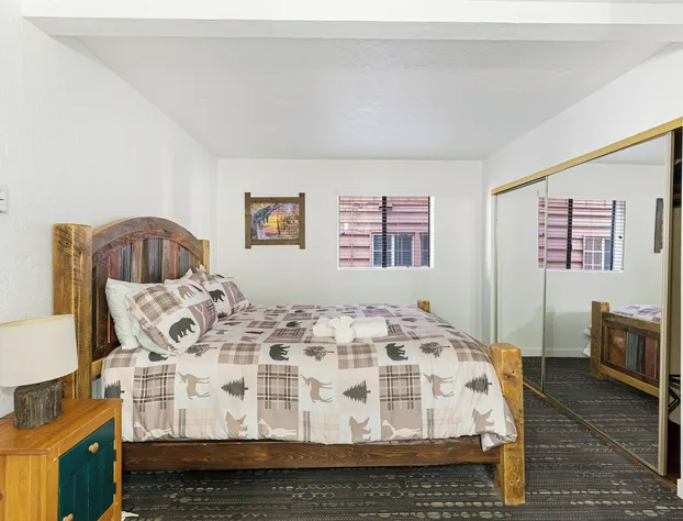 SoCal Vacations - Village Inn hotel detail image 1