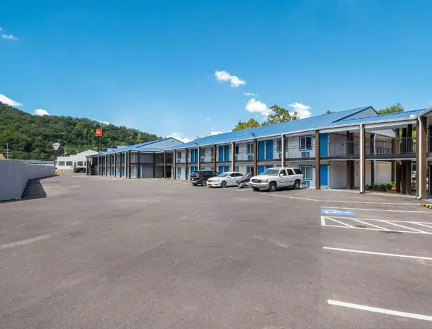 Suburban Extended Stay Hotel Dalton I-75 hotel detail image 1