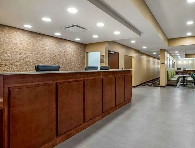 Comfort Inn and Suites Ames near ISU Campus hotel detail image 2