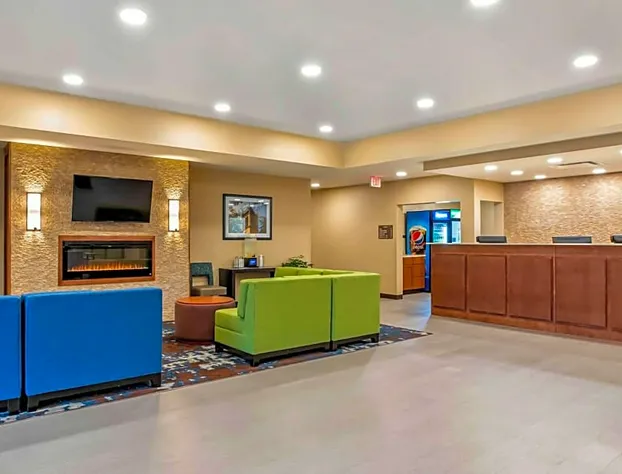 Comfort Inn and Suites Ames near ISU Campus hotel detail image 3