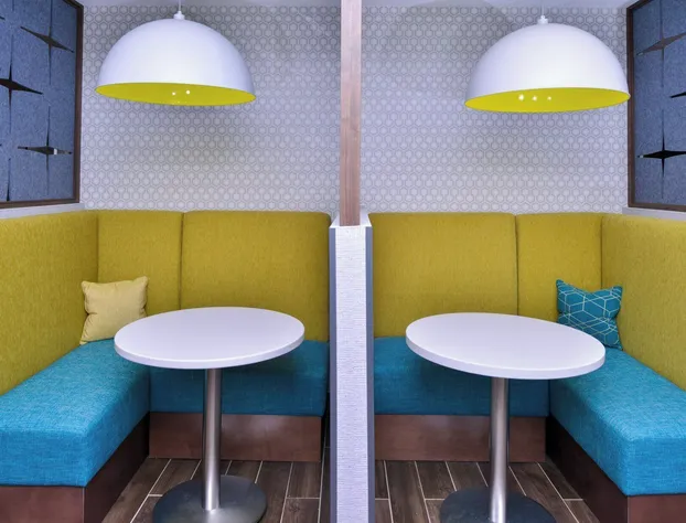 Lakeville Inn hotel detail image 2