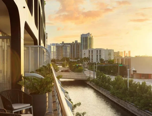 Kimpton Hotel Palomar South Beach by IHG hotel detail image 4