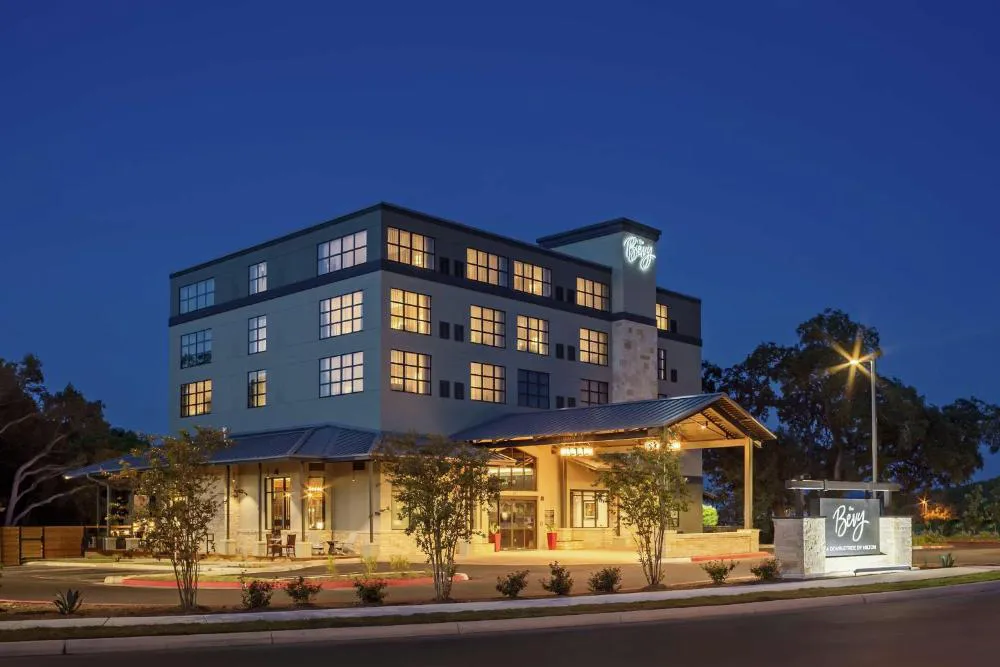 The Bevy Hotel Boerne, a DoubleTree by Hilton hotel hero