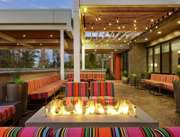 Home2 Suites by Hilton Portland Airport OR hotel detail image 2