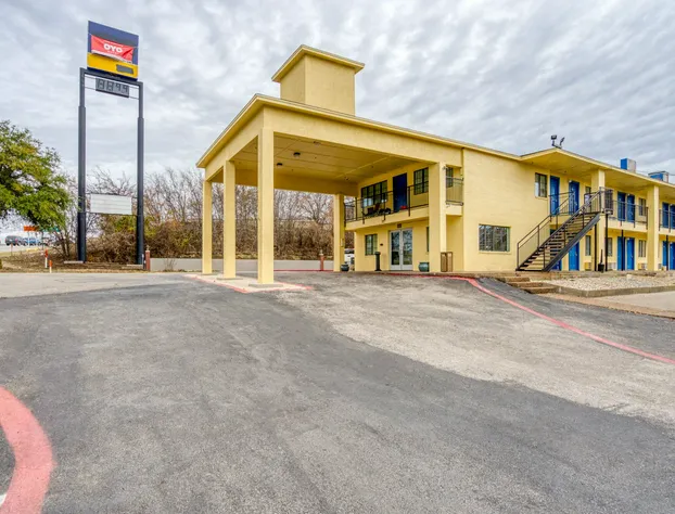 Rodeway Inn hotel detail image 1