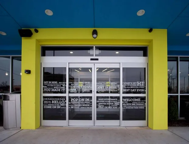 Tru by Hilton Oklahoma City NW Expressway hotel detail image 1