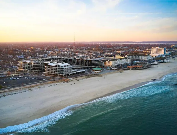 Wave Resort hotel detail image 3