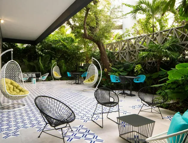 Hotel Indigo Miami Brickell by IHG hotel detail image 1