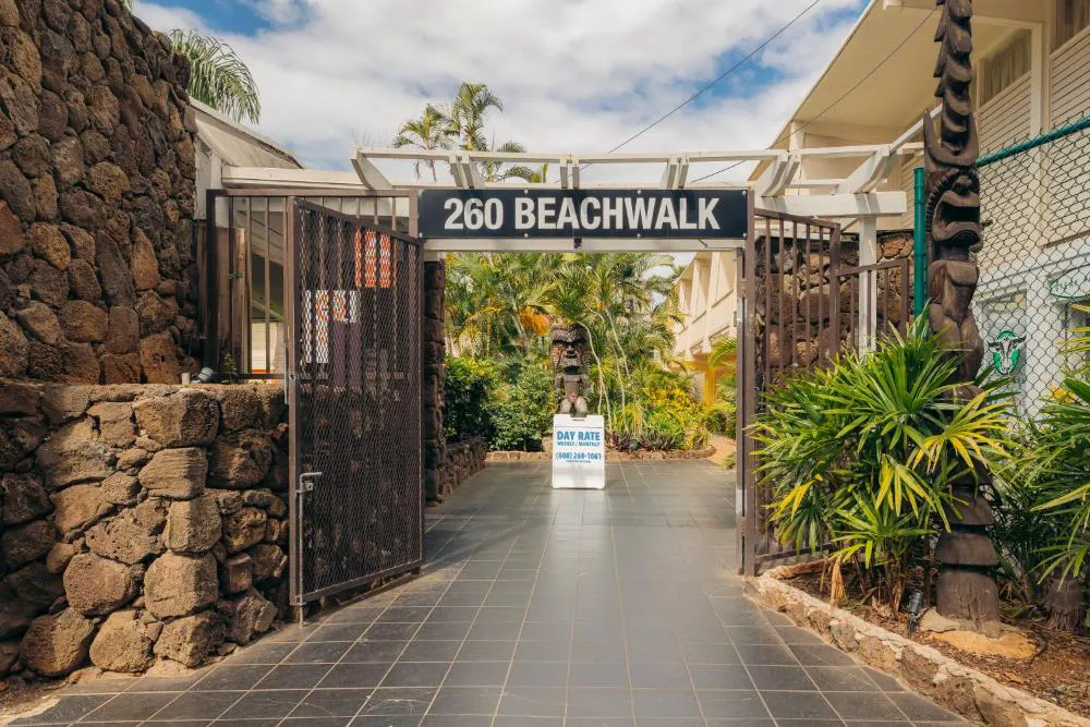 Waikiki Heritage Hotel hotel hero