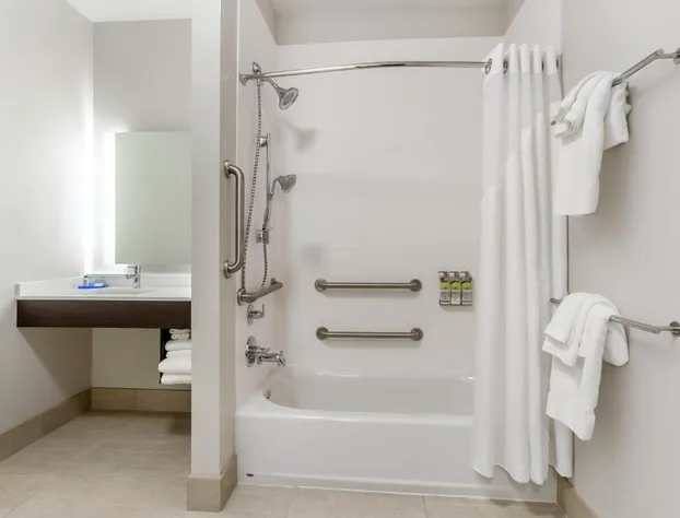 Holiday Inn Express & Suites Ottawa by IHG hotel detail image 2