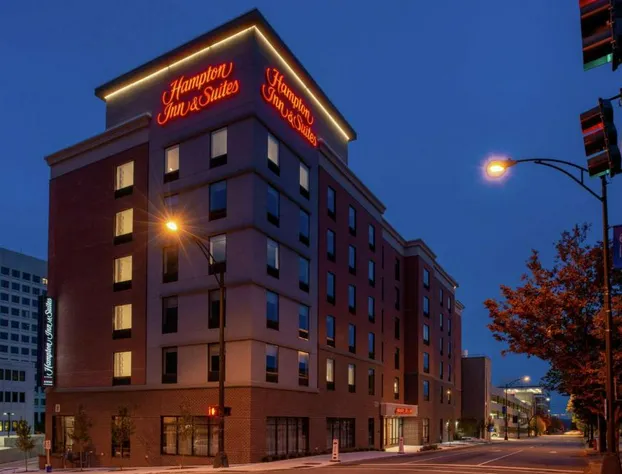 Hampton Inn & Suites Winston-Salem Downtown hotel detail image 2