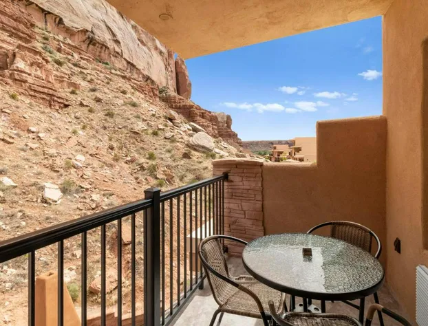 Bluff Dwellings Resort hotel detail image 3