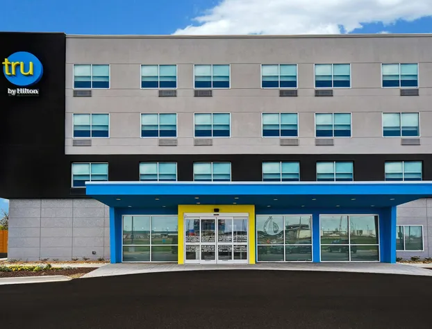 Tru by Hilton West Memphis, AR hotel detail image 1