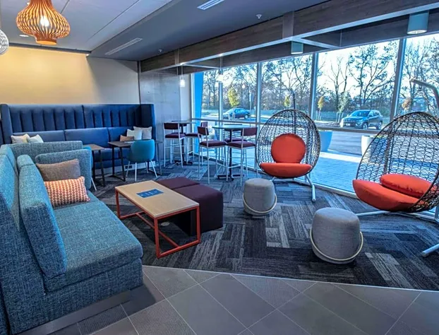 Tru By Hilton Norfolk Airport hotel detail image 4