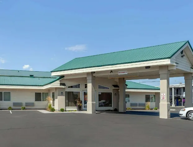 Rodeway Inn & Suites Ontario hotel detail image 2