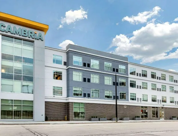 Cambria Hotel Milwaukee Downtown hotel detail image 1