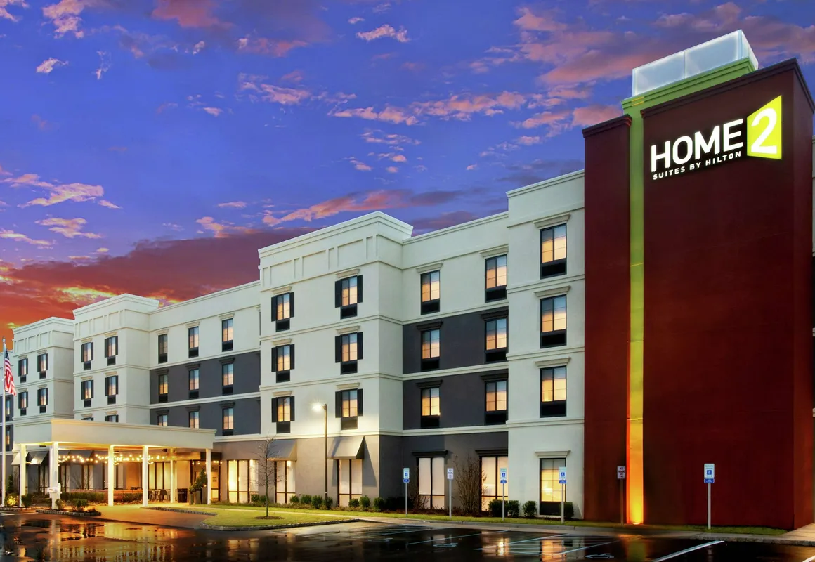 Home2 Suites by Hilton Long Island Brookhaven hotel hero