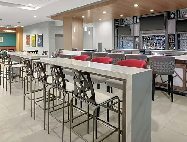 Hilton Garden Inn Colorado Springs Downtown hotel detail image 4