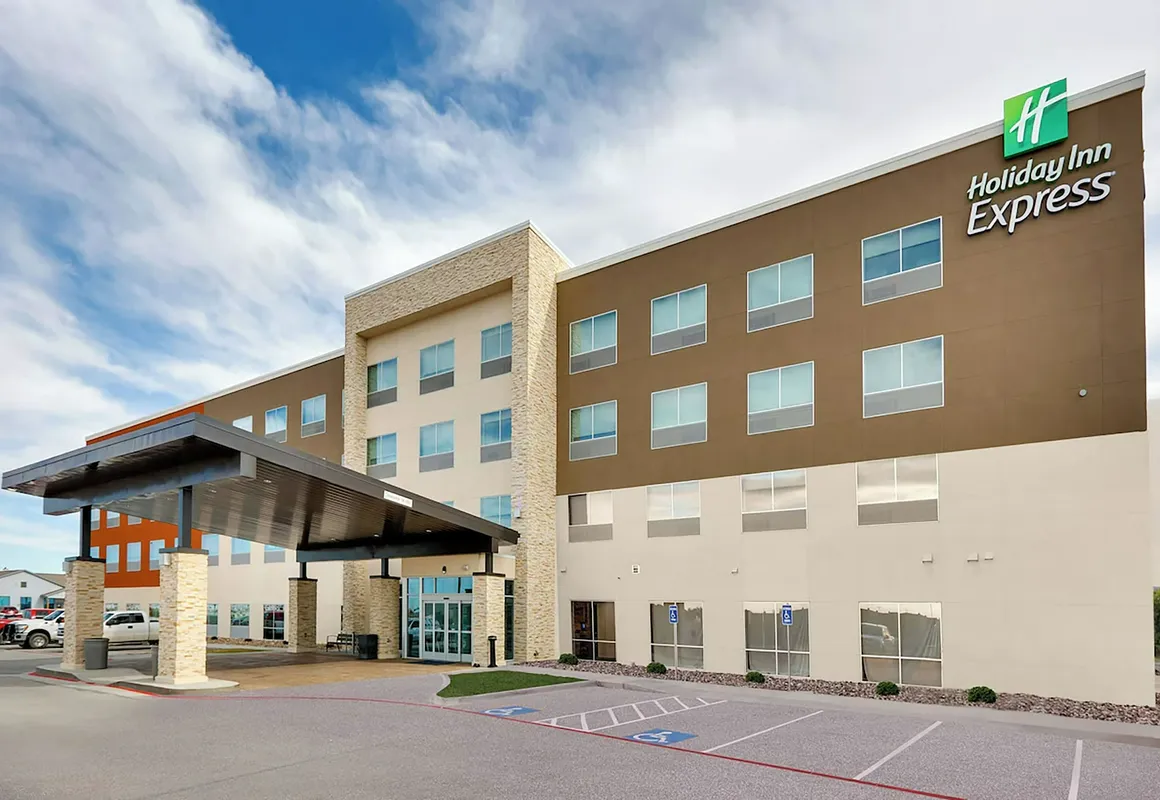 Holiday Inn Express Kermit by IHG hotel hero