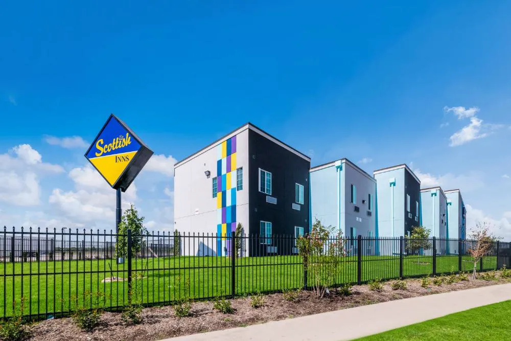 Scottish Inns Campus hotel hero