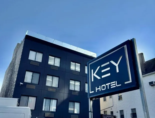 Hotel Key LaGuardia Airport hotel detail image 1