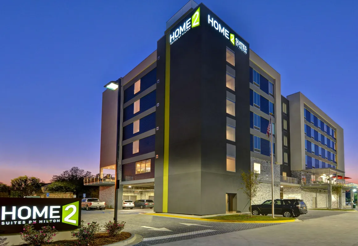 Home2 Suites by Hilton Savannah Midtown, GA hotel hero