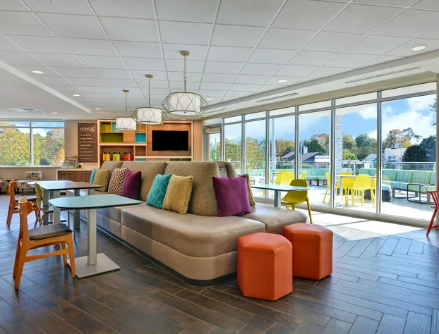 Home2 Suites by Hilton Savannah Midtown, GA hotel detail image 3