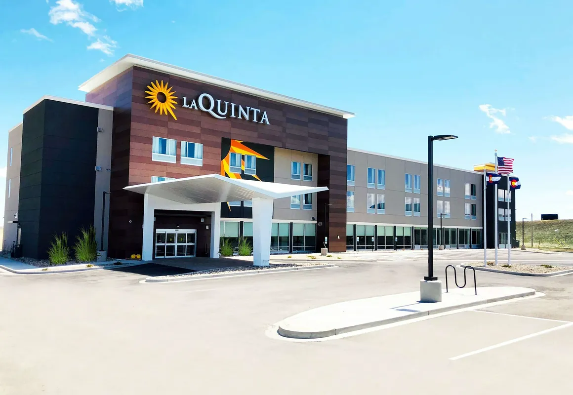La Quinta Inn & Suites by Wyndham Limon hotel hero