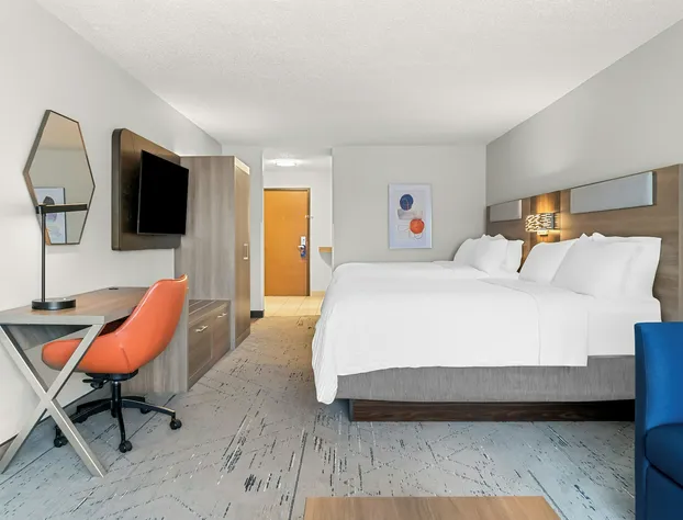 Holiday Inn Express & Suites Detroit North - Roseville by IHG hotel detail image 3